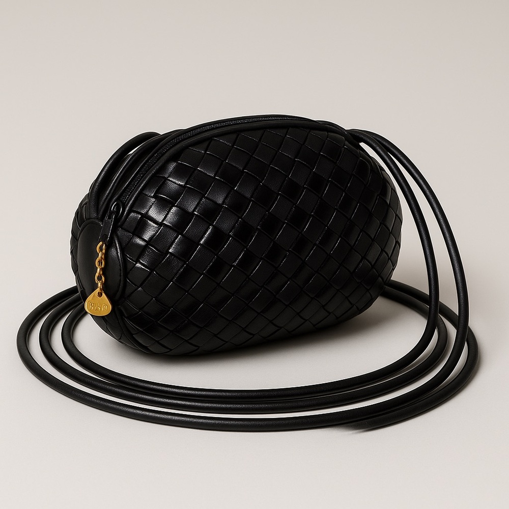 Vintage Brio Woven Leather Bag | 1980s Italian Style Black Leather